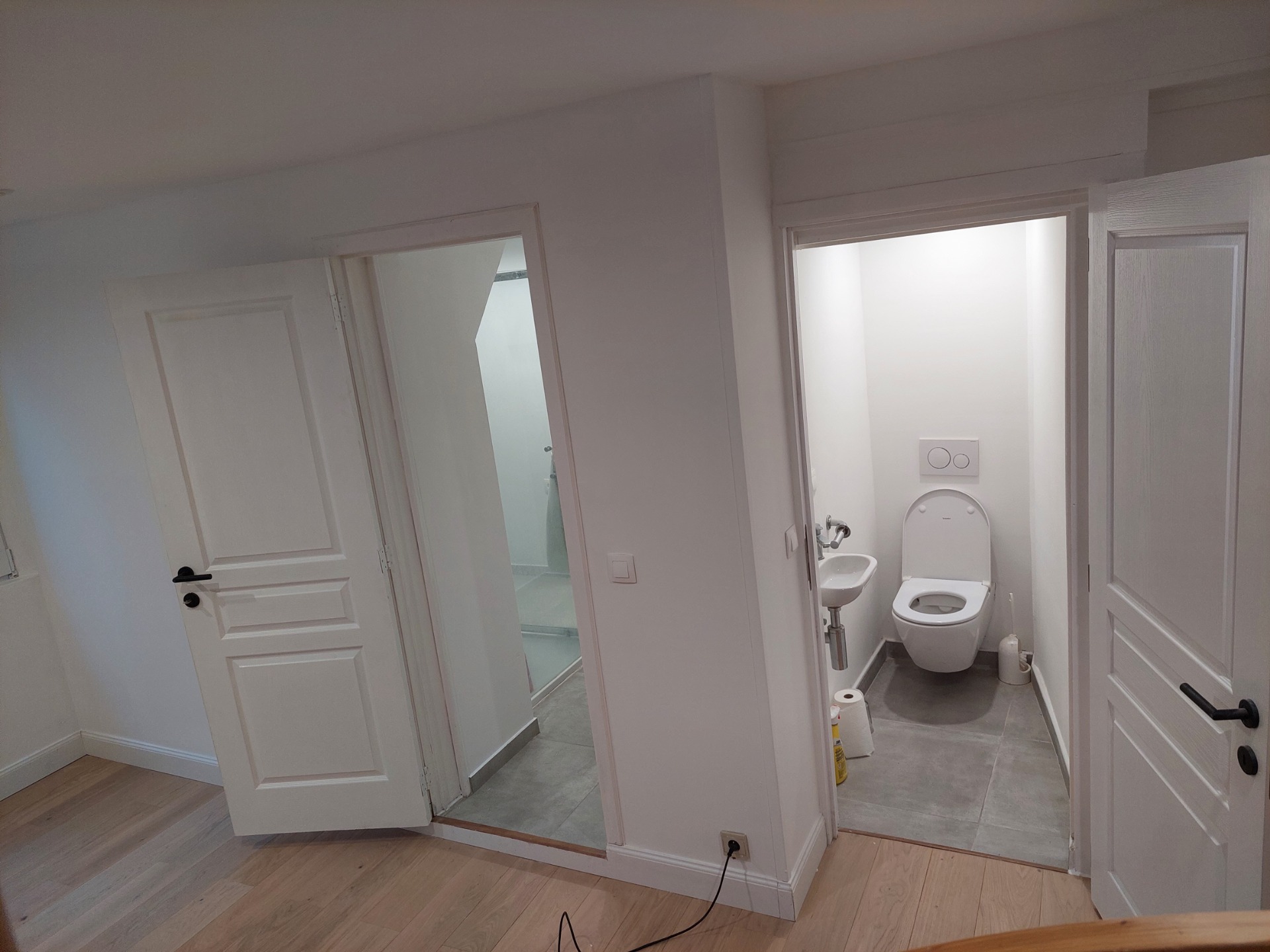 New bathroom in Ixelles Express Works Renovations in and around Brussels